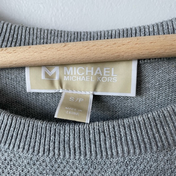 Michael Kors Knit Long Sleeve Cold Shoulder Shirt Size Small - Picture 7 of 10